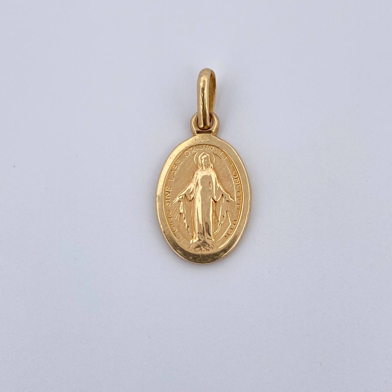 Dije Virgen Milagrosa 1.3gr / 1.9cm / Oro Amarillo 18K &