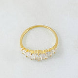 Anillo Línea Ascendente 1.45gr / T5 1/4 / Oro Amarillo 18K ©