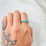 Hearts Line Ring 1.5gr / Size 6 / 18K Gold