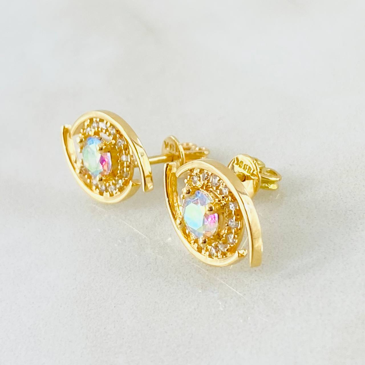Topos Halo Iridiscente 3.25gr / Oro Amarillo 18K