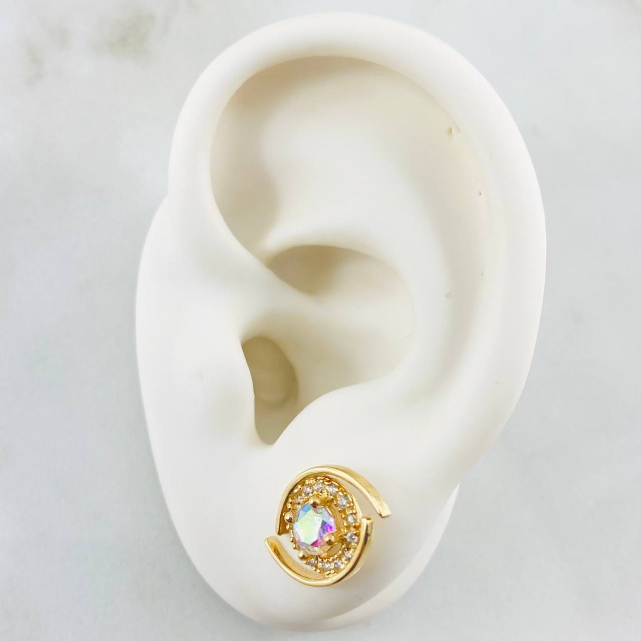 Topos Halo Iridiscente 3.25gr / Oro Amarillo 18K