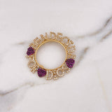 Dije Bendecida Por Dios 5.8gr / 3.6cm / Circones Blancos Fucsias Oro Amarillo 18K $