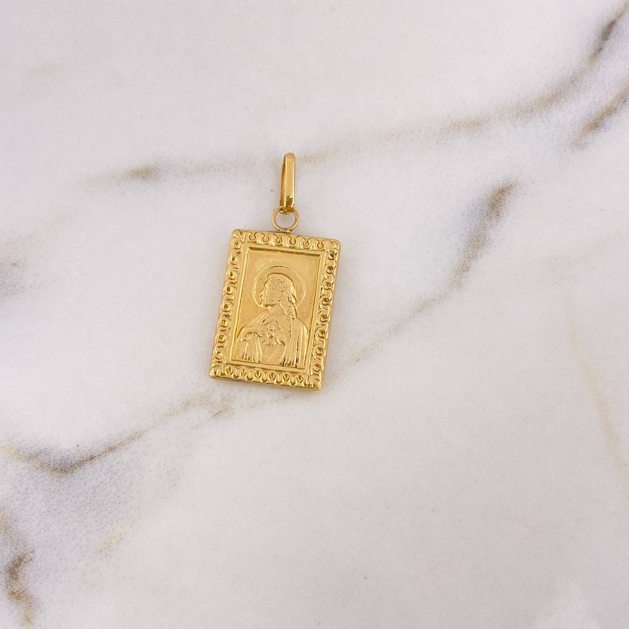Pendant Sacred Heart 1.6gr / 3cm / 18K Yellow Gold #
