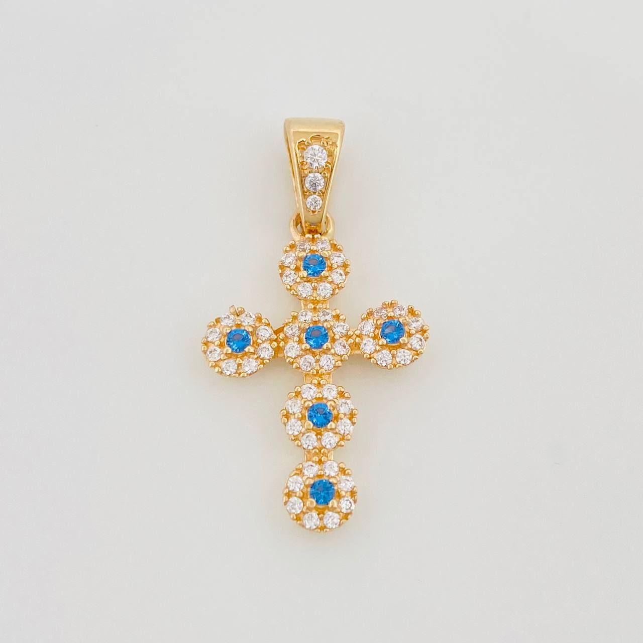 Dije Cruz Tupida 2.85 g / 1 1/4 in Oro Amarillo 18K