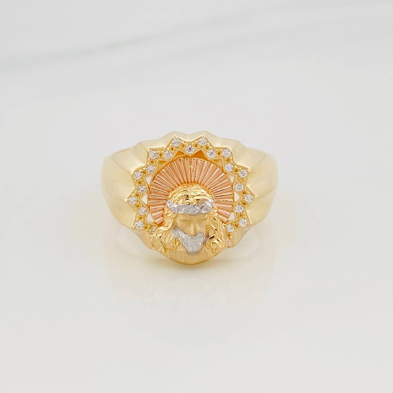 Christ Face Ring 6.9 g / Size 10 Three Golds 18K
