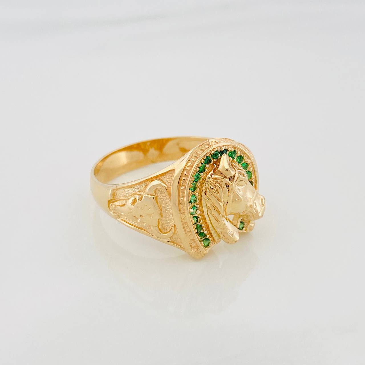 Anillo Herradura Caballo 7.25 g / T9 1/2 Oro Amarillo 18K