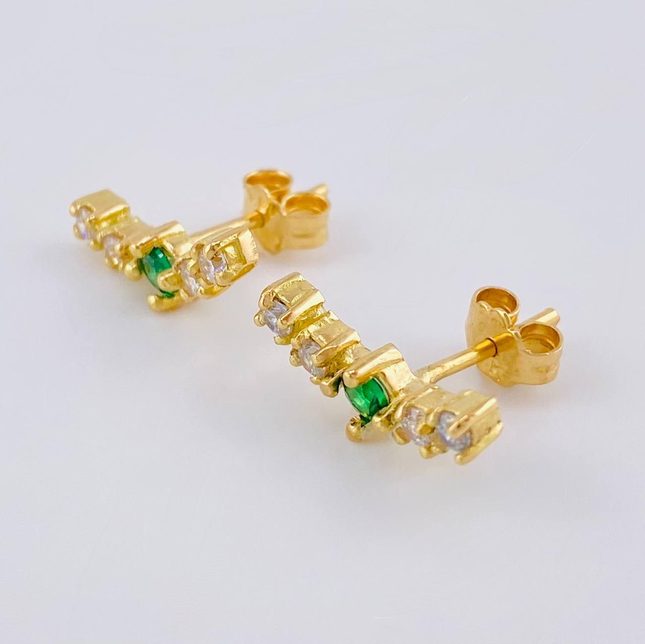 Arc Stud Earrings 2.2 g / 1/2 in Yellow Gold 18K