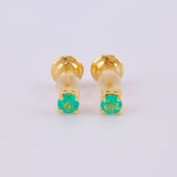 Topos Cuatro Garras Esmeralda 15Pts 0.65 g / in / 2.7 mm Oro Amarillo 18K