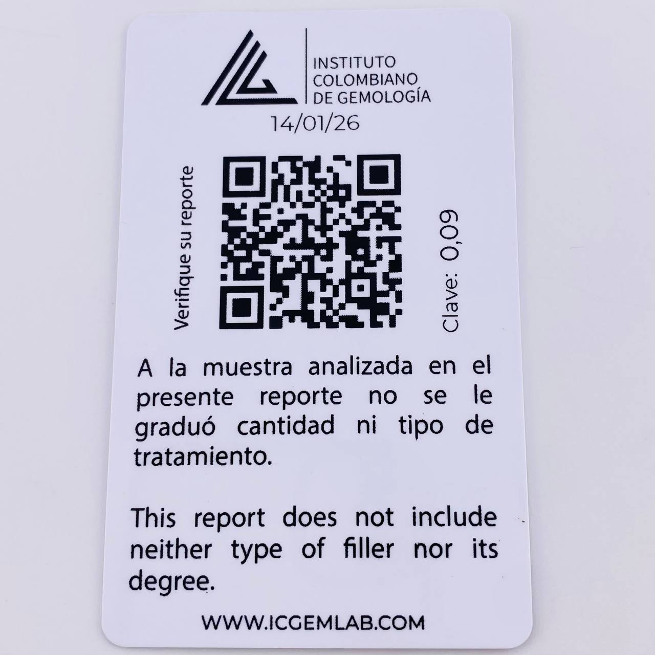 Dije Mapa De Colombia Esmeralda 9Pts 0.75 g / 3/4 in Oro Amarillo 18K