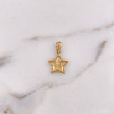 Pendant Star 1.3gr / 2.1cm / 18K Yellow Gold #