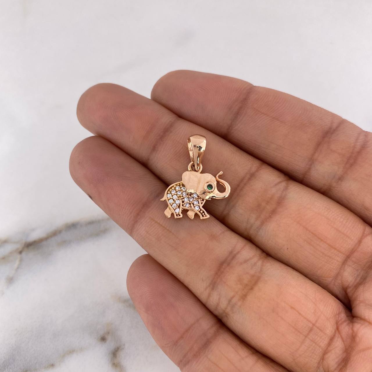 Dije Elefante 1.6gr / 1.8cm / Circones Blancos Verde Oro Rosa 18K #