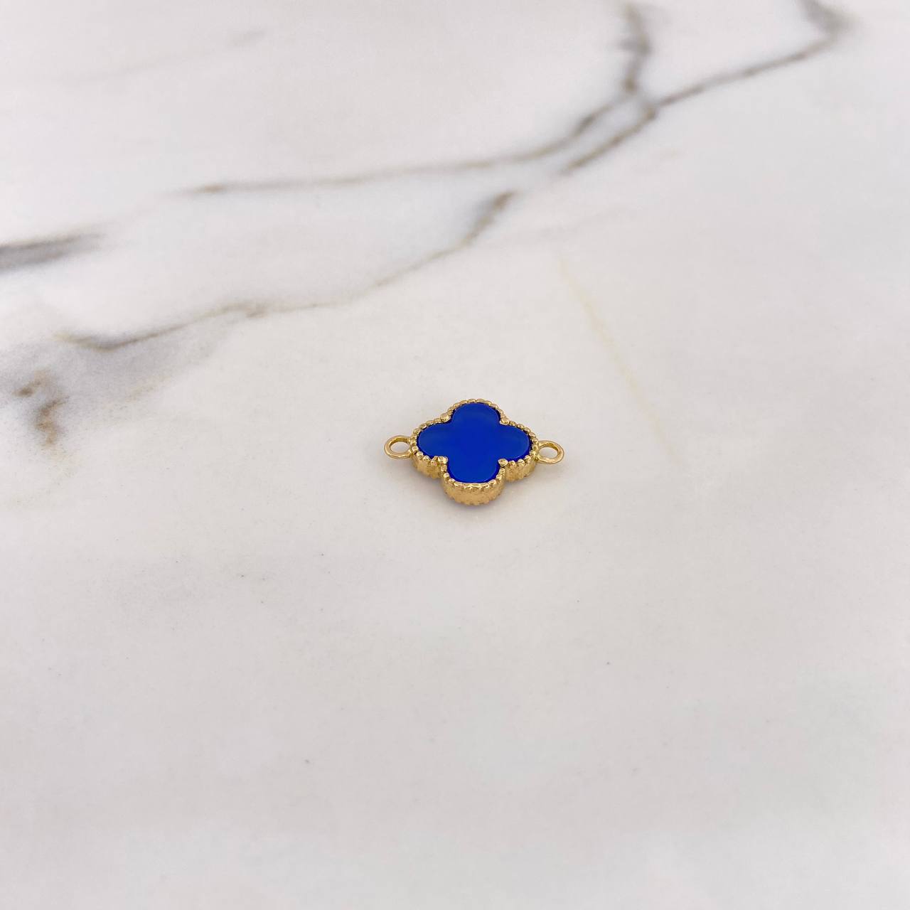 Charm Clover 2.1gr / 2.1cm / Blue 18K Yellow Gold #