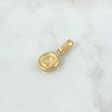 Pendant Letter C 0.55gr / 1.5cm / Textured Striped Circle 18K Yellow Gold