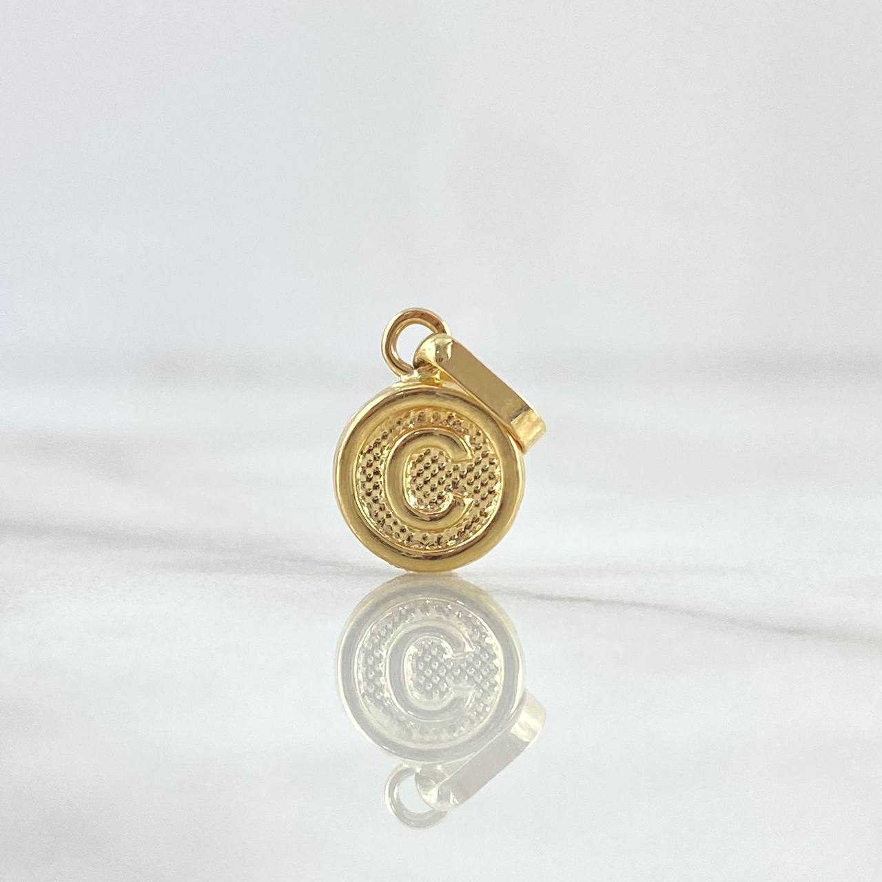 Pendant Letter C 0.55gr / 1.5cm / Textured Striped Circle 18K Yellow Gold