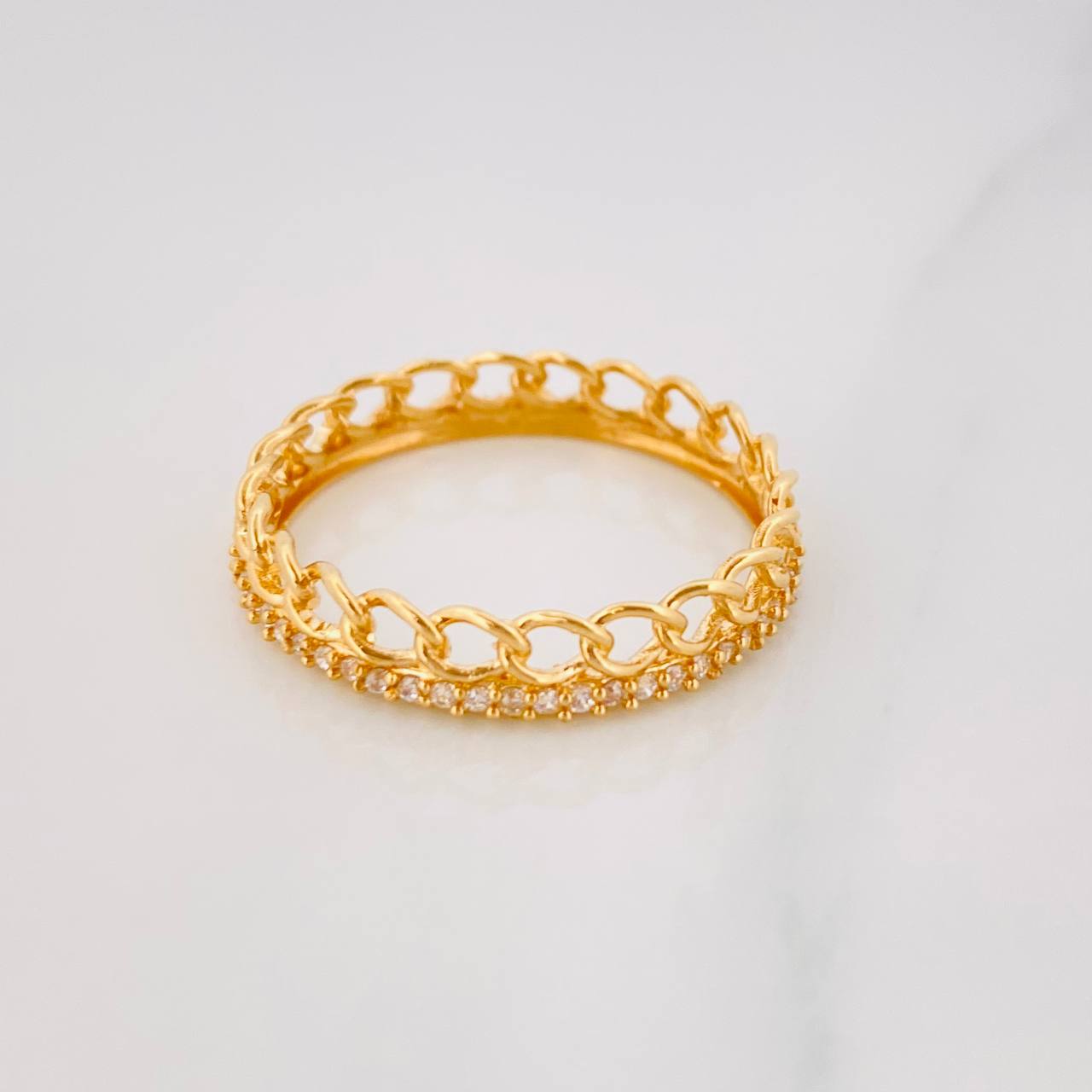 Churumbela Cuban Ring 2.45g / T9 Yellow Gold 18K