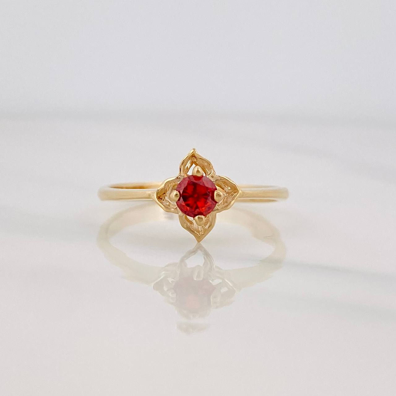 Flower Ring 1.9g / T7 1/2 Yellow Gold 18K