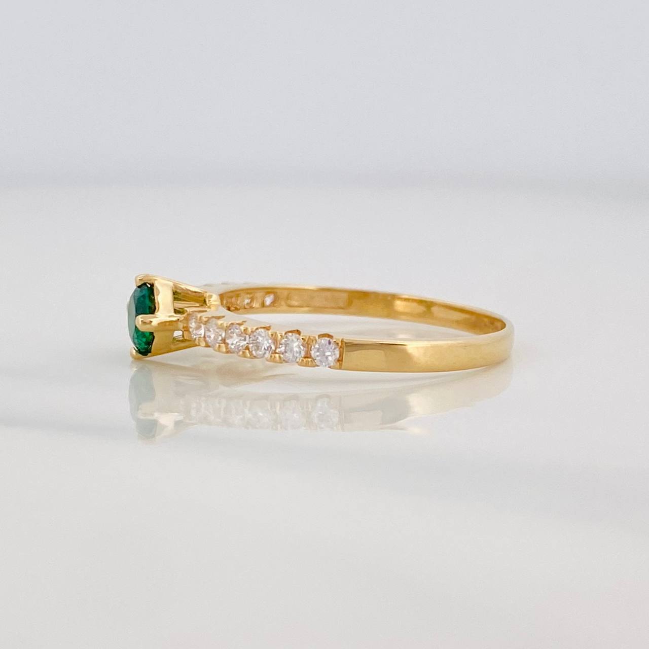 Solitaire Ring Churumbela 2.1g / T8 1/2 Yellow Gold 18K
