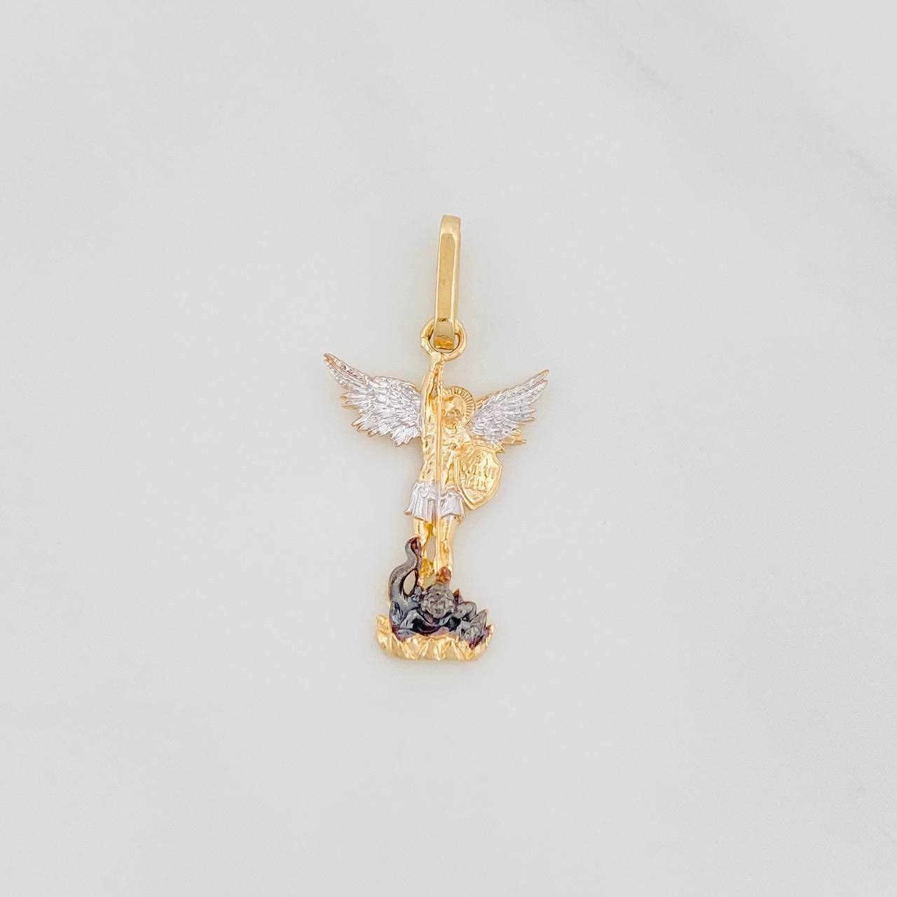 Saint Michael Pendant 1g / 1 in Tri-Color Yellow White Black Gold 18K