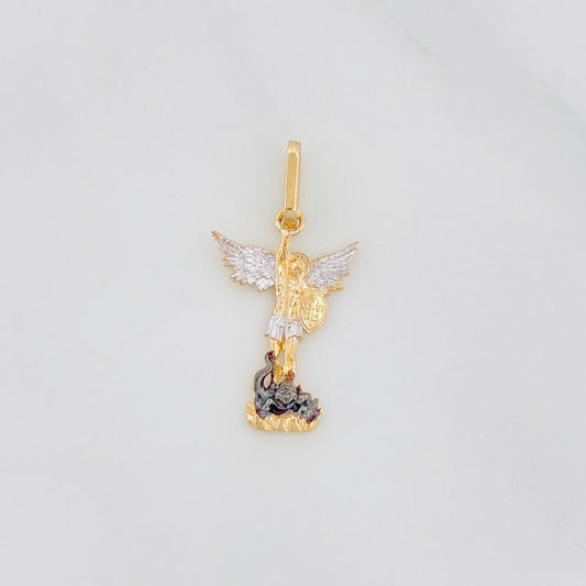 Saint Michael Pendant 1g / 1 in Tri-Color Yellow White Black Gold 18K