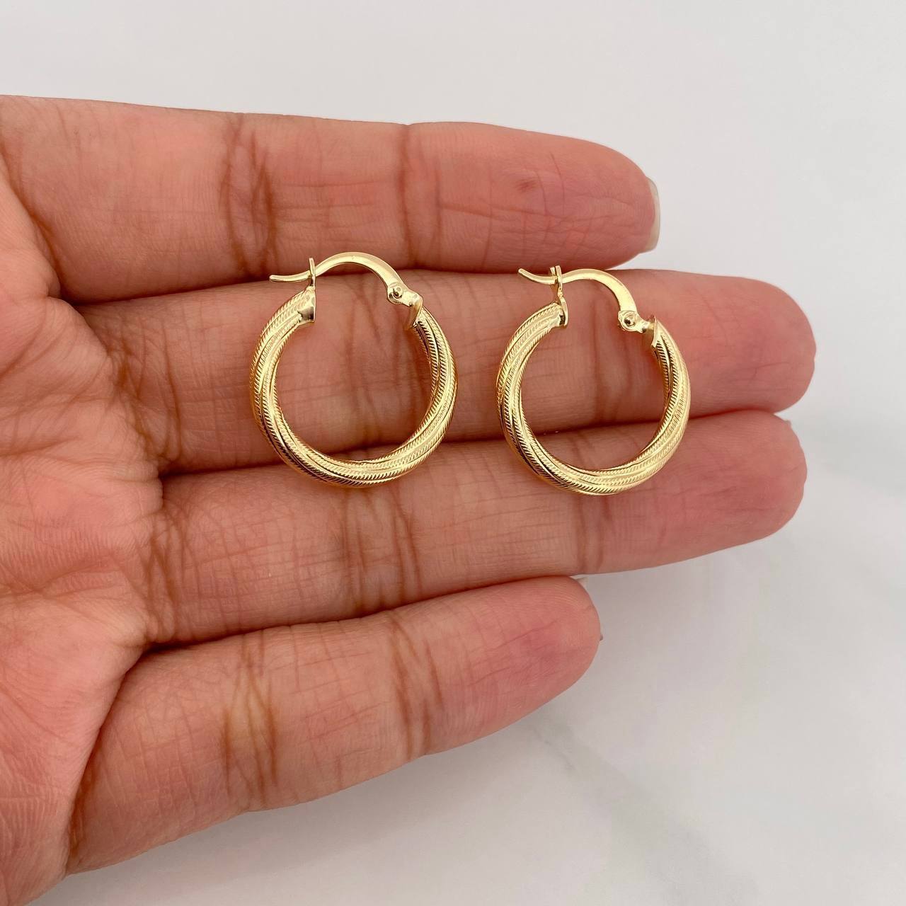 Hoop Earrings Lizy 2.1g / 3/4 in Yellow Gold 18K