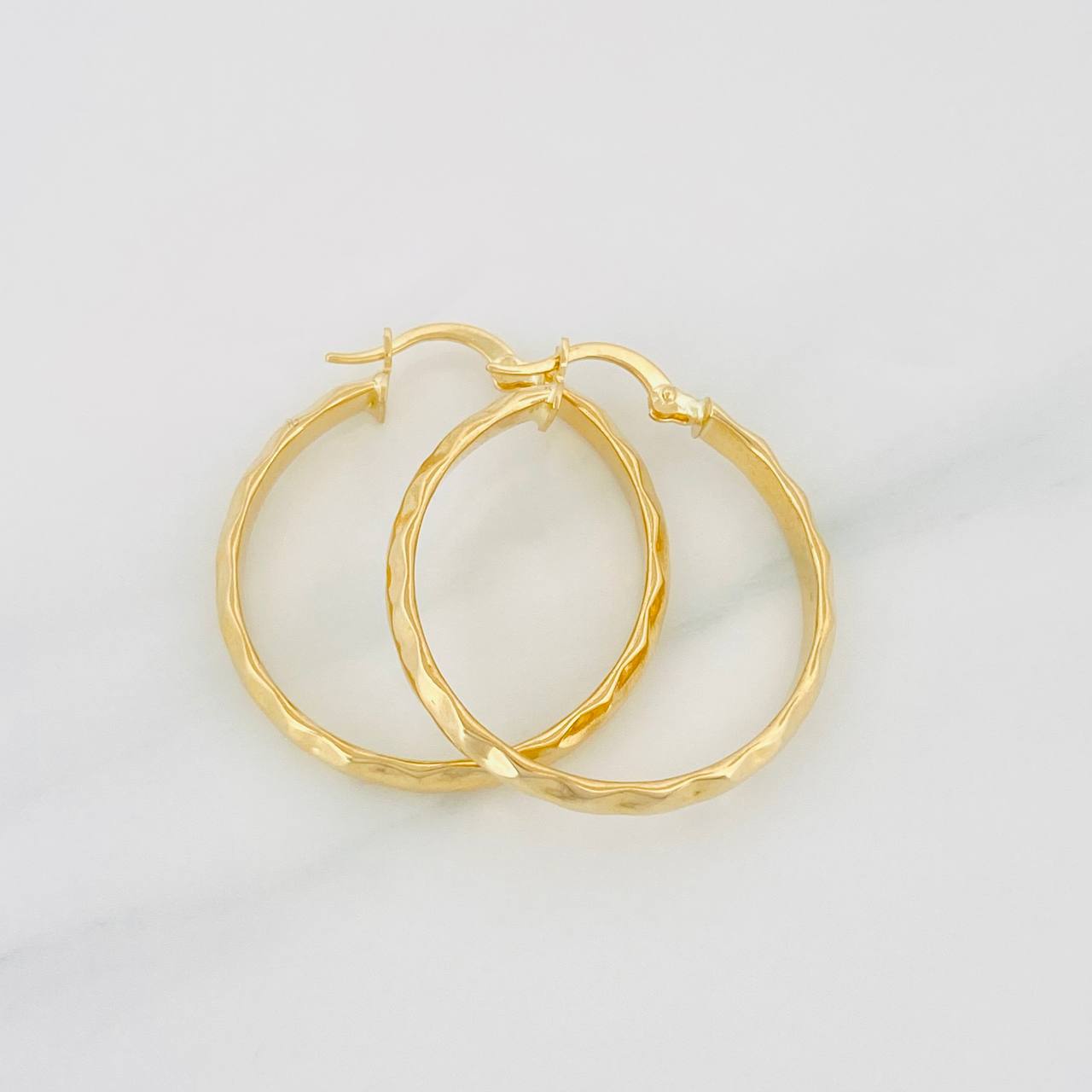 Candongas Lary 2.95g / 1 1/4 in Oro Amarillo 18K