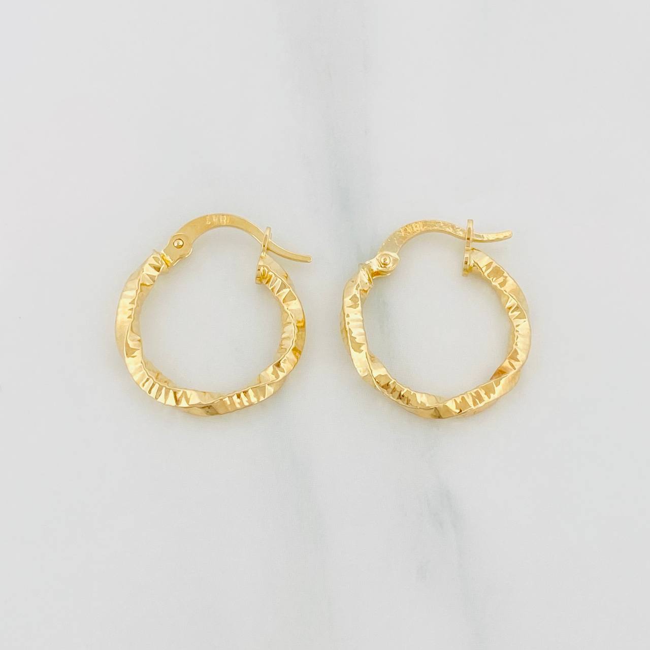 Candongas Kataleya 1.25g / 3/4 in Oro Amarillo 18K