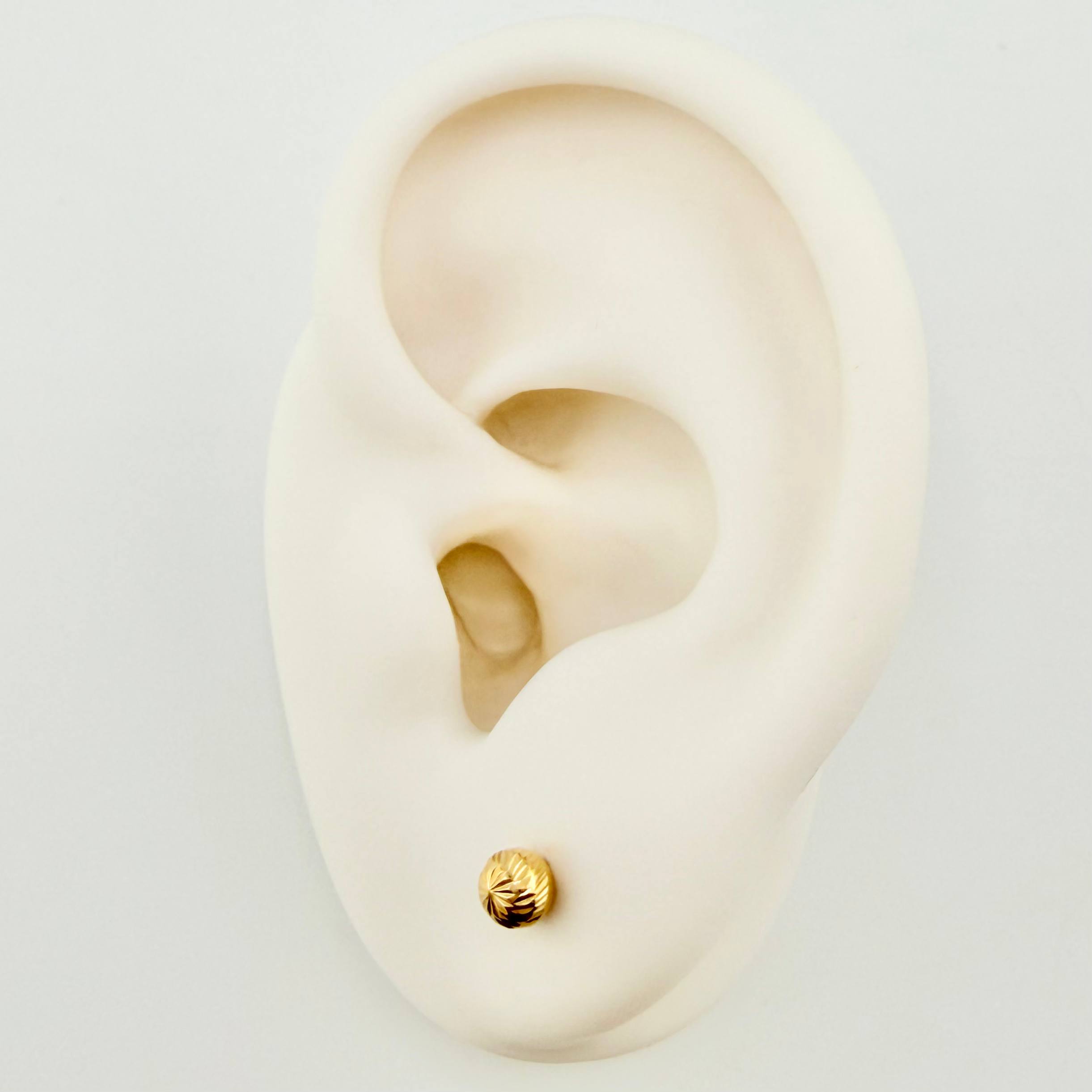 Topos Bola Diamantada 0.55gr / 4mm Oro Amarillo 18K