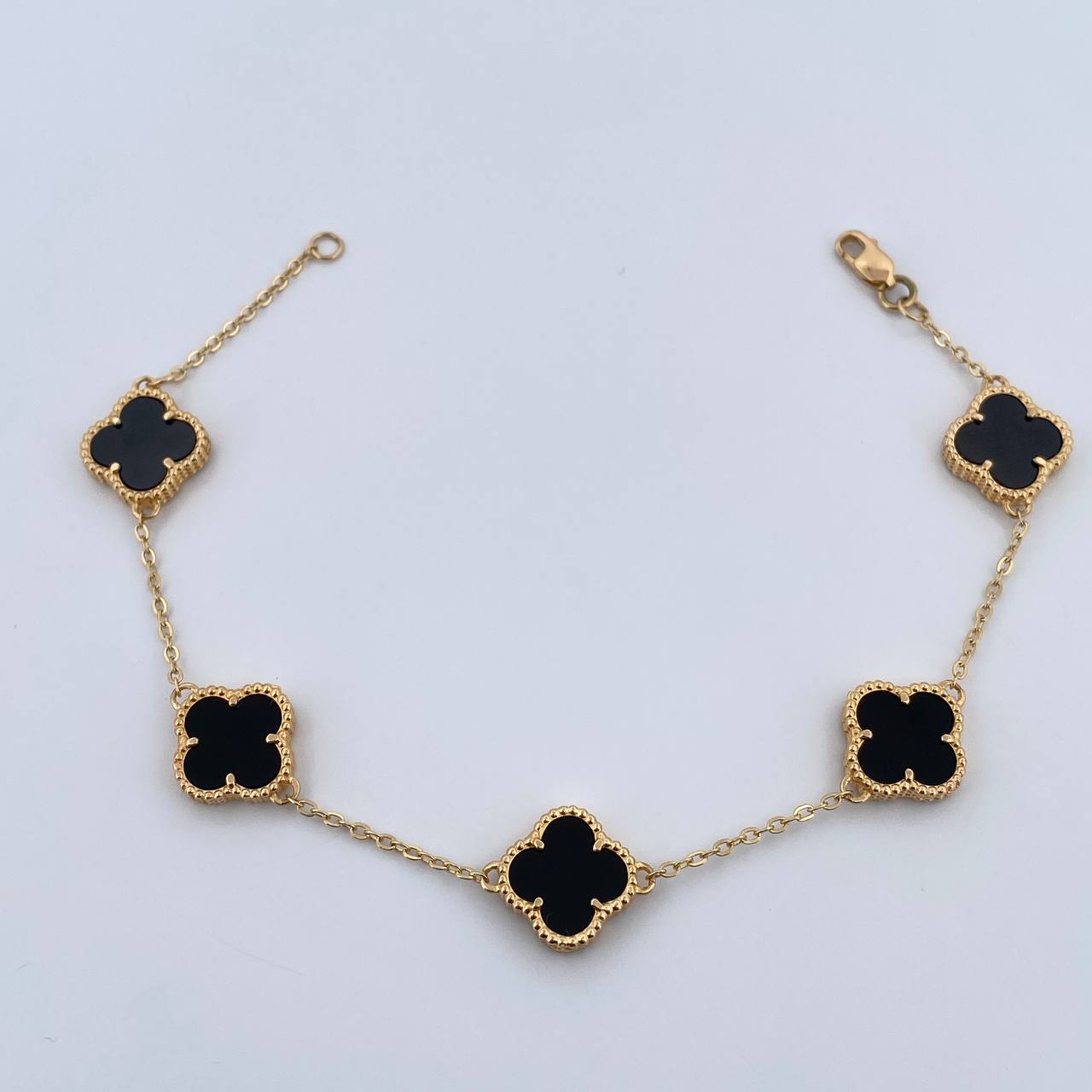 Pulso Aro Seguido Trebol Gradual 8.15gr / 17.2cm-19.5cm / 1.2mm Onix Negro Oro Amarillo 18K $