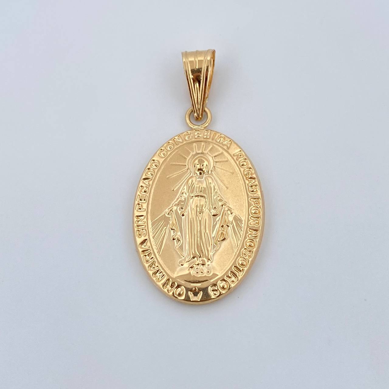 Pendant Miraculous Virgin 3.05gr / 4.1cm / 18K Yellow Gold Stamped &