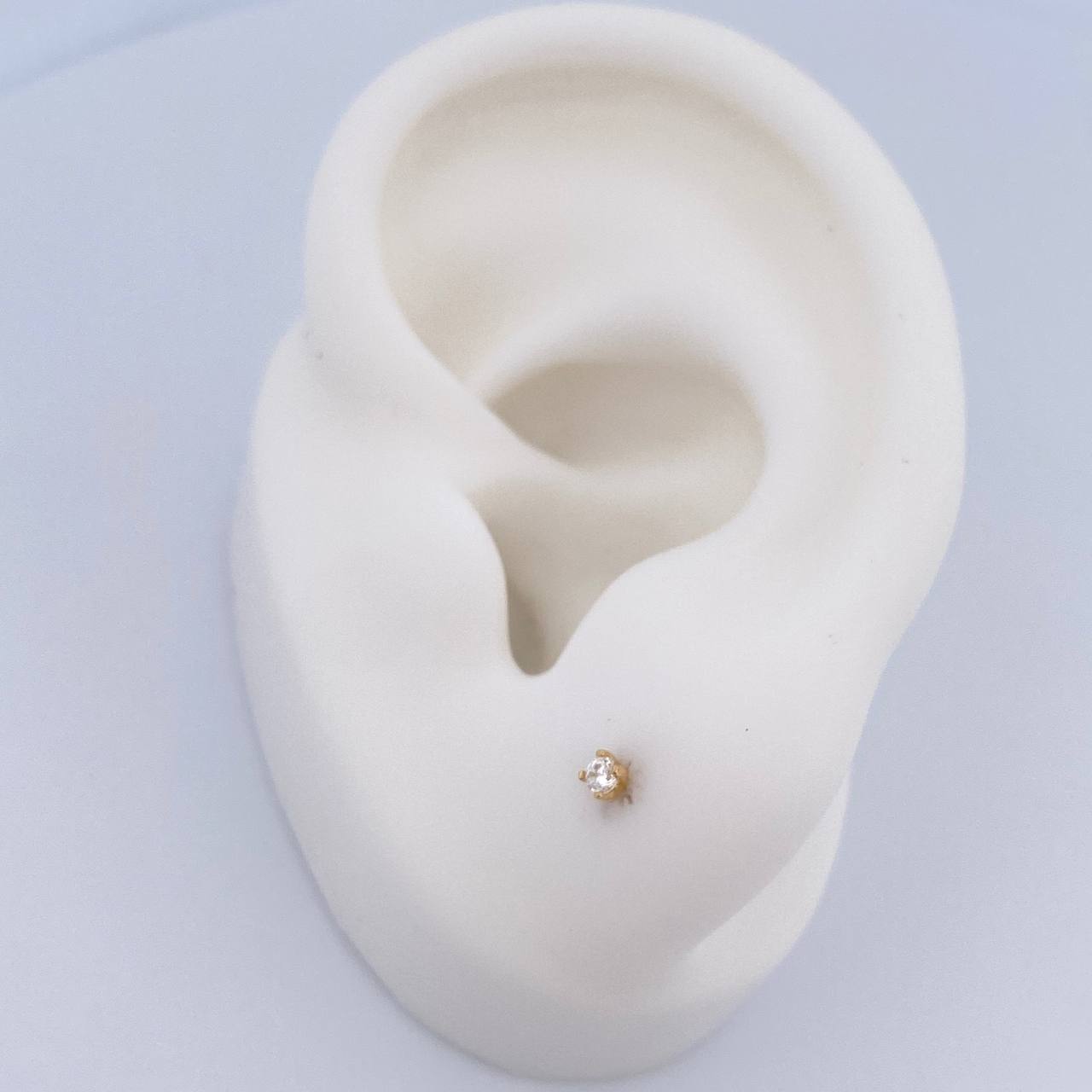 Topos Cuatro Garras 0.4gr / Circon Blanco Oro Amarillo 18K $