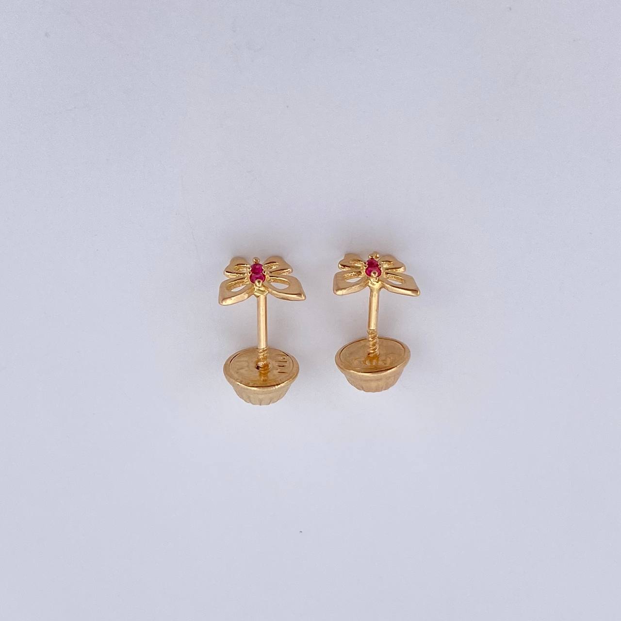Topos Mariposa 0.6gr / Circon Fucsia Oro Amarillo 18K $