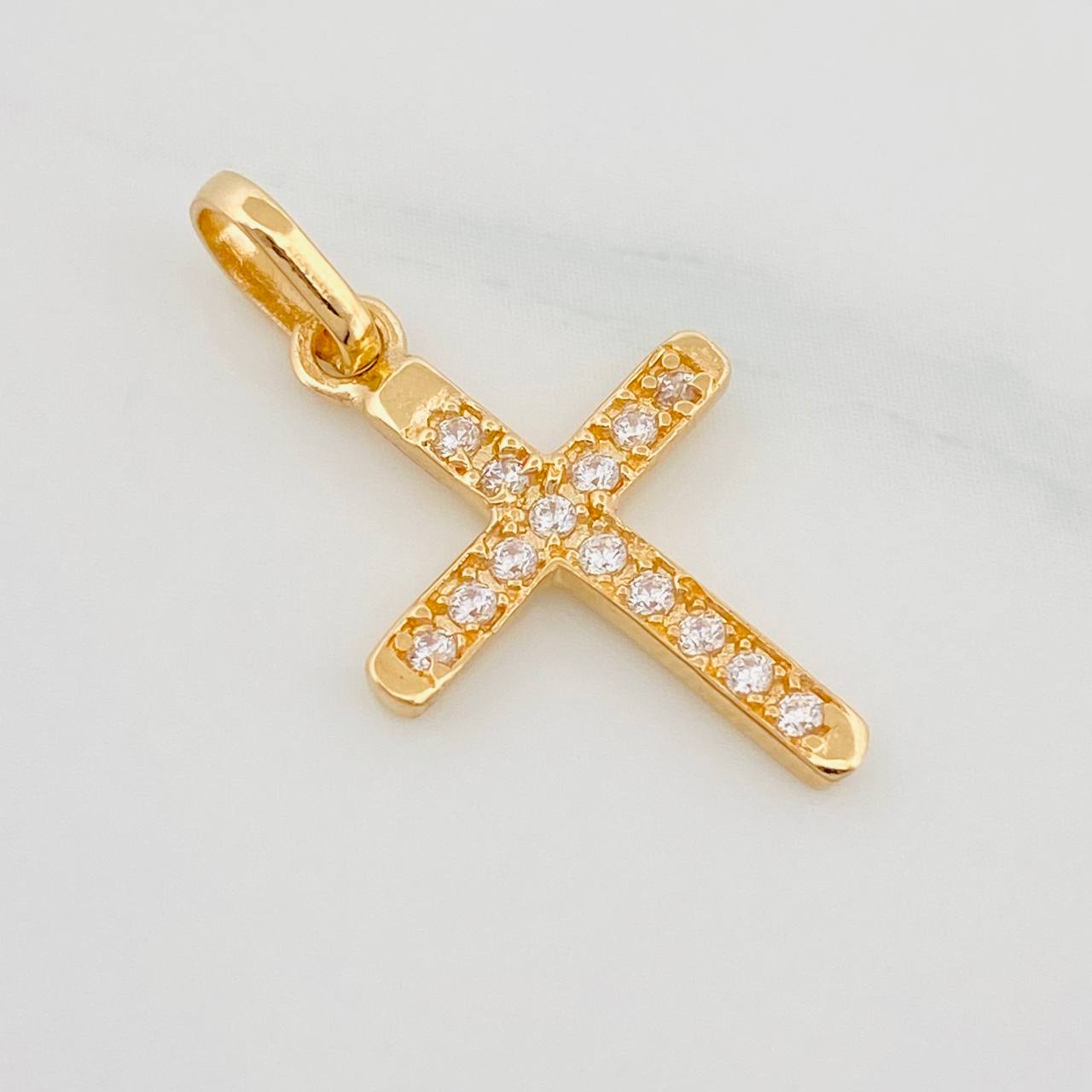 Dije Cruz 1.05 g / 1 in Oro Amarillo 18K