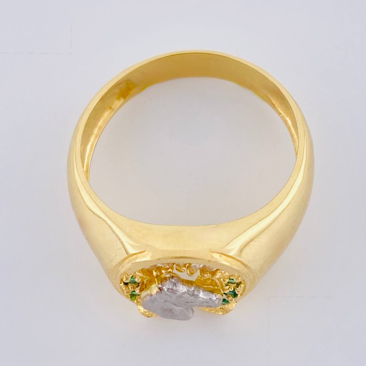 Anillo Herradura Caballo 5.95 g / T10 1/4 Dos Oros Amarillo Blanco 18K