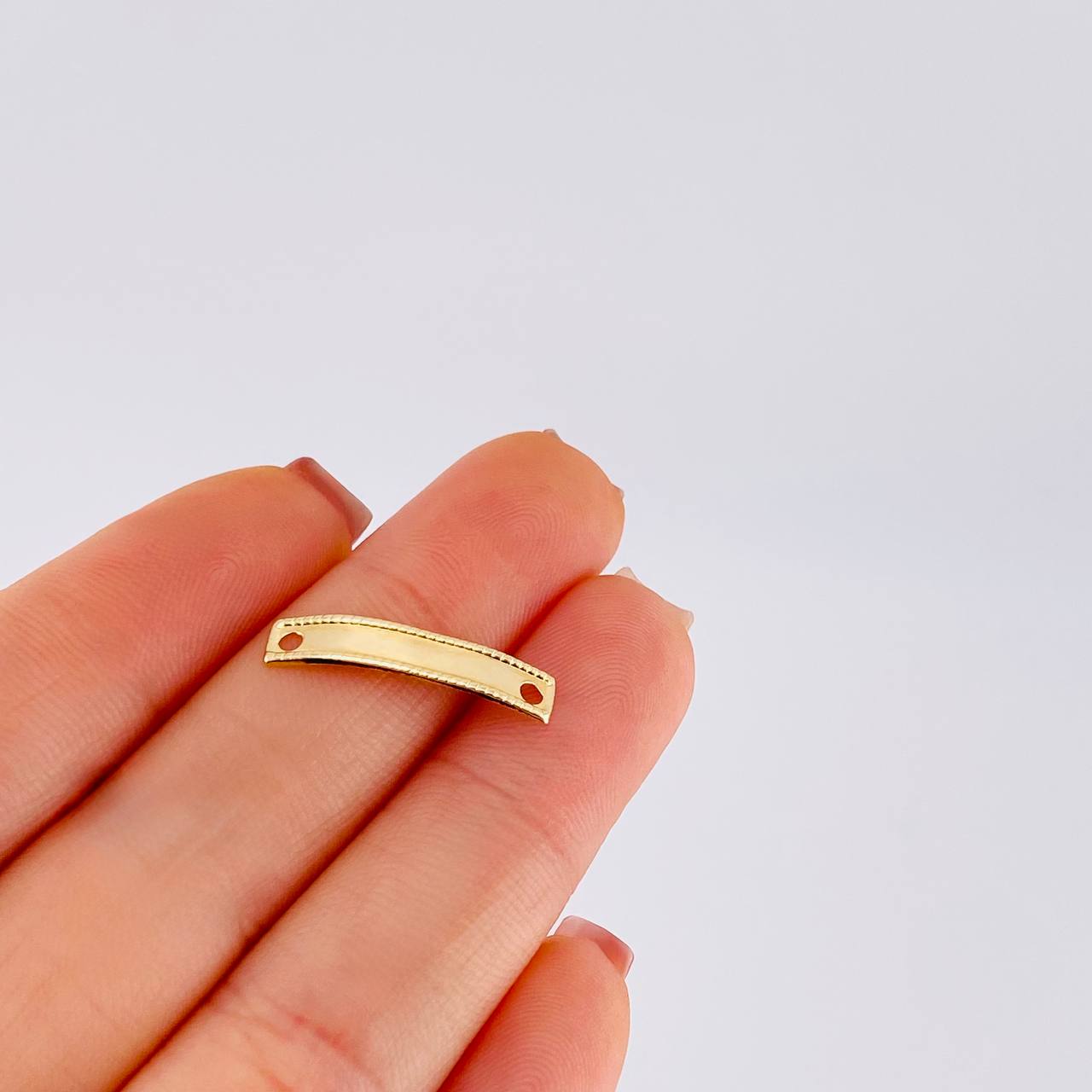 Herraje Placa Rectangular Bordeada 0.2 g / 3/4 in Oro Amarillo 18K