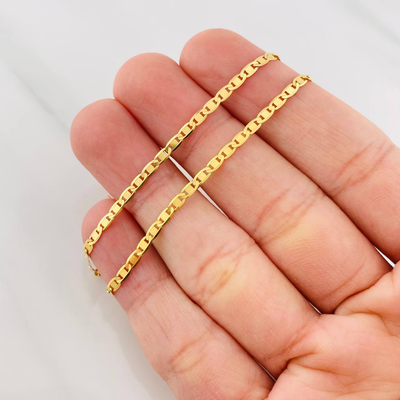 Cadena Escalera Plana 3.65g / 18 in / 2.16mm Oro Amarillo 18K