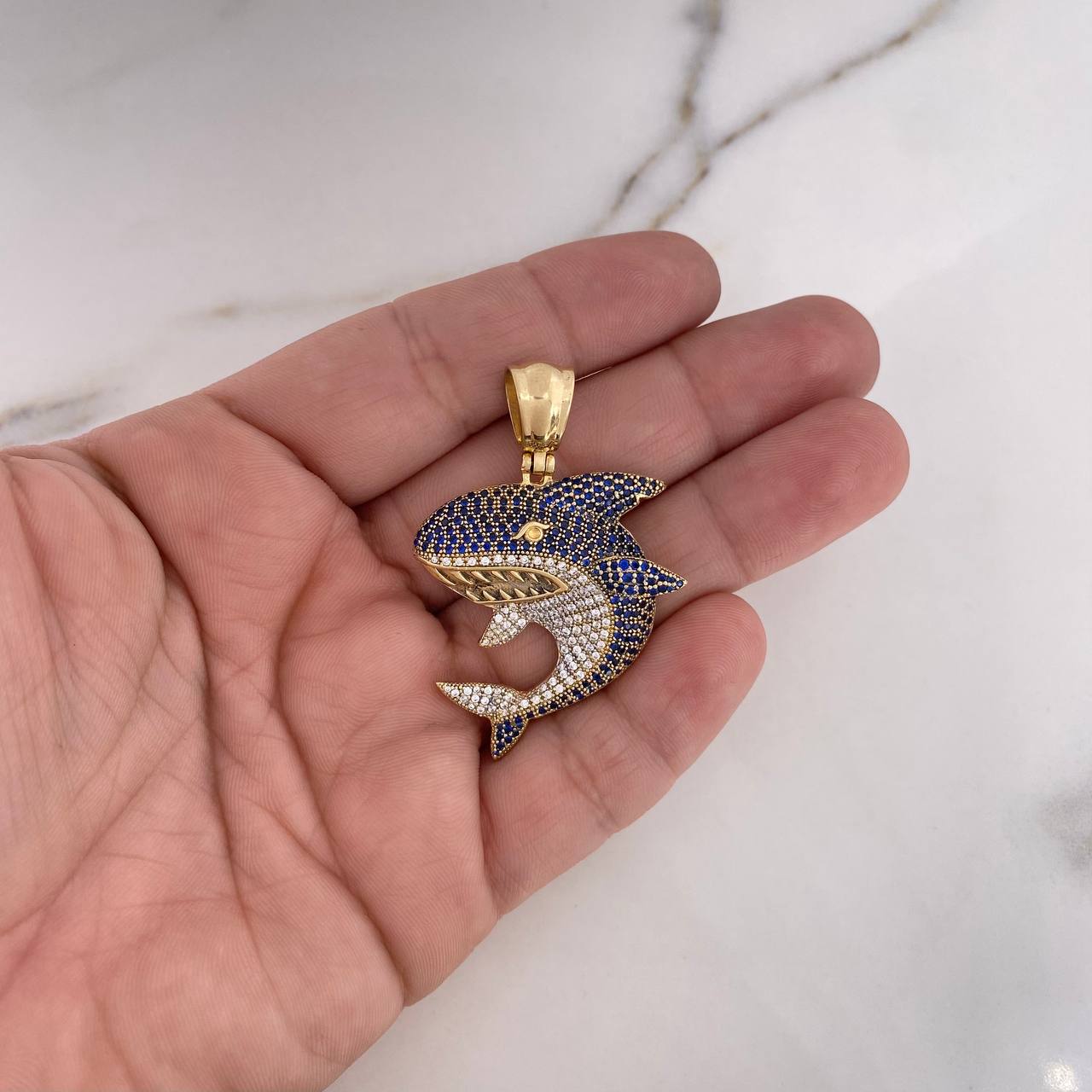 Pendant Shark 14gr / 4.8cm / White Blue Zircons 18K Yellow Gold #