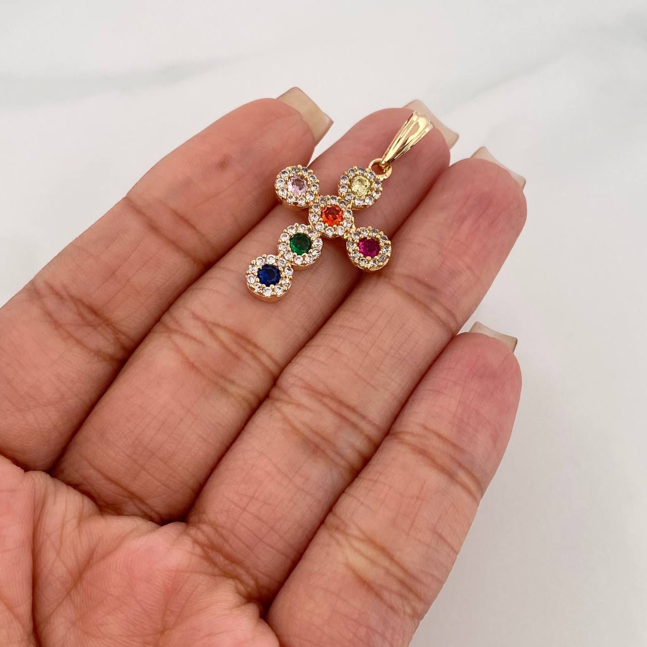 Pendant Dense Cross 2.6 g / 1 1/4 in 18K Yellow Gold