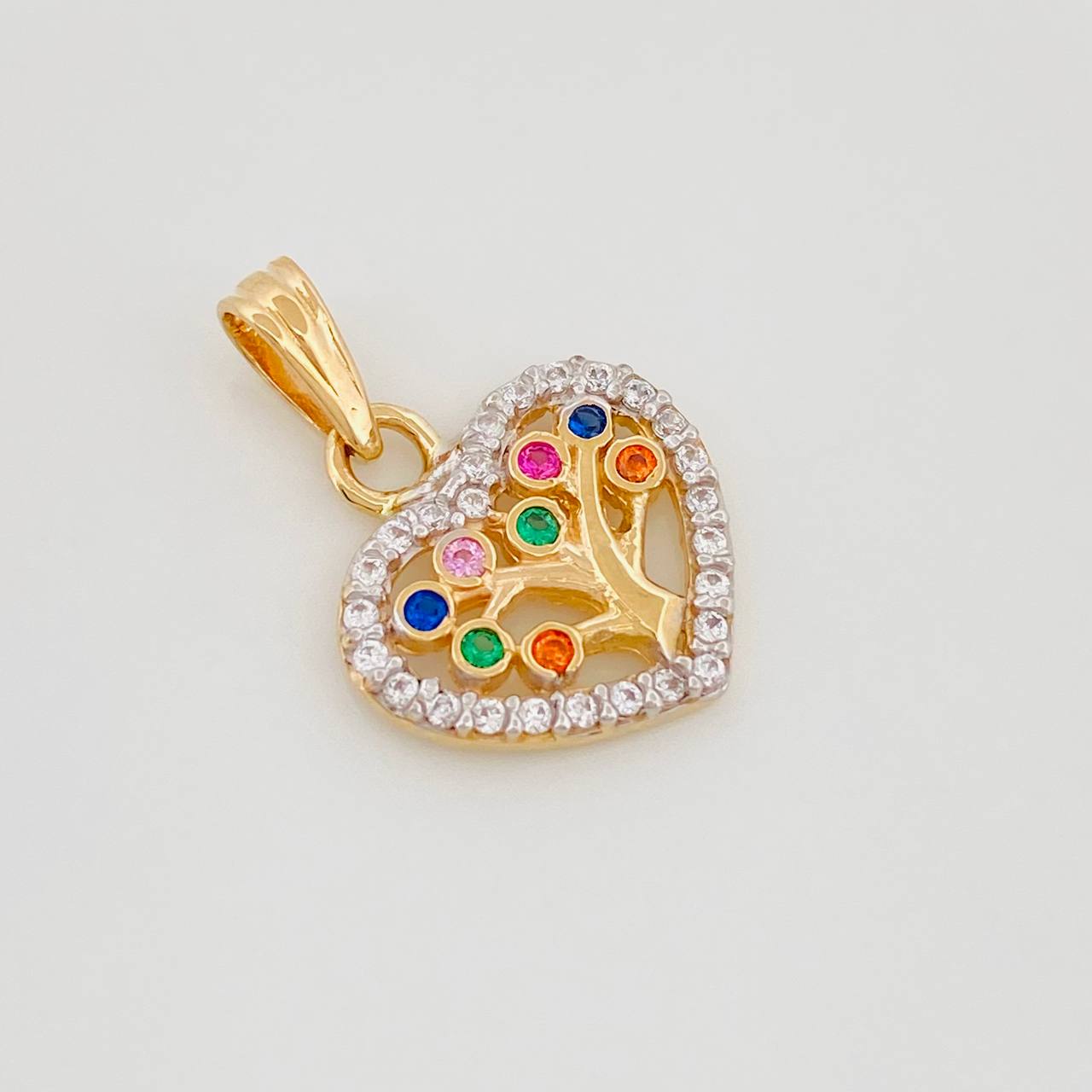 Dije Corazón Árbol De La Vida 1.35 g / 3/4 in Dos Oros Amarillo Blanco 18K
