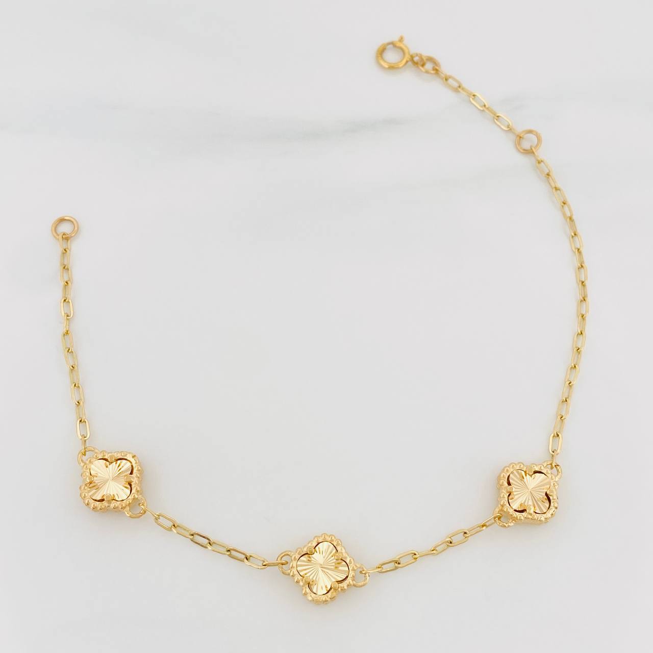 Adjustable Bracelet Classic Link Clover 3.85 g / 7 1/4 in - 6 3/4 in / 1.5 mm Yellow Gold 18K
