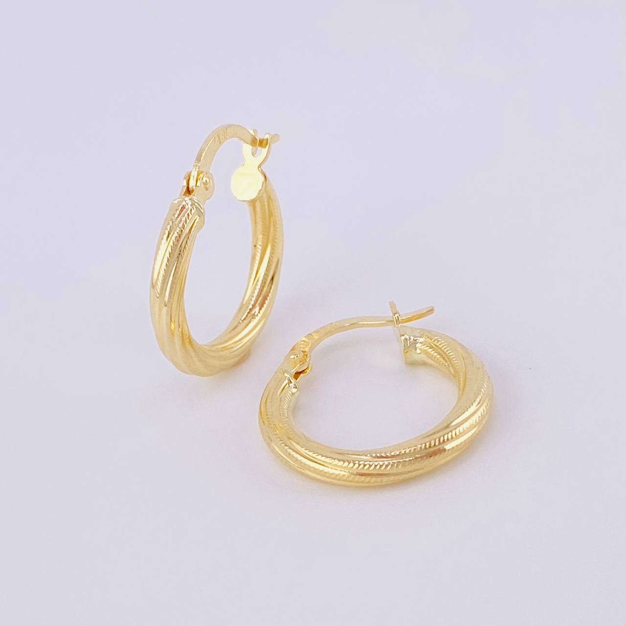 Candongas Mafe 1.8g / 3/4 in Oro Amarillo 18K