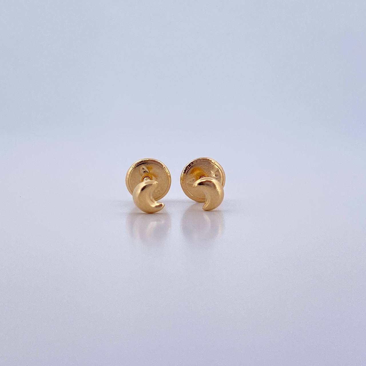 Stud Earrings Moon 0.4gr / Smooth 18K Yellow Gold &