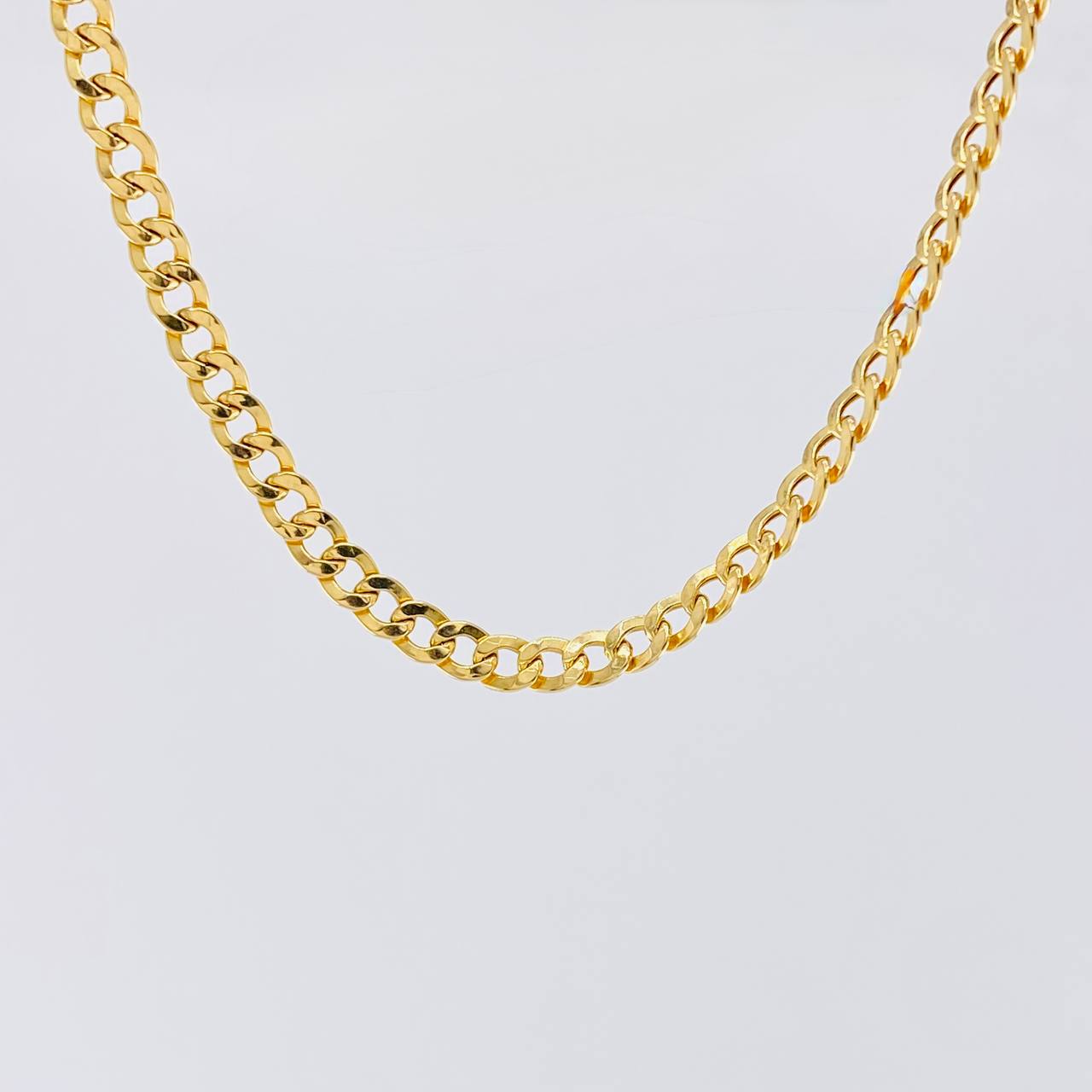 Cadena Cubana 9.2 g / 18 in / 4 mm Oro Amarillo 18K