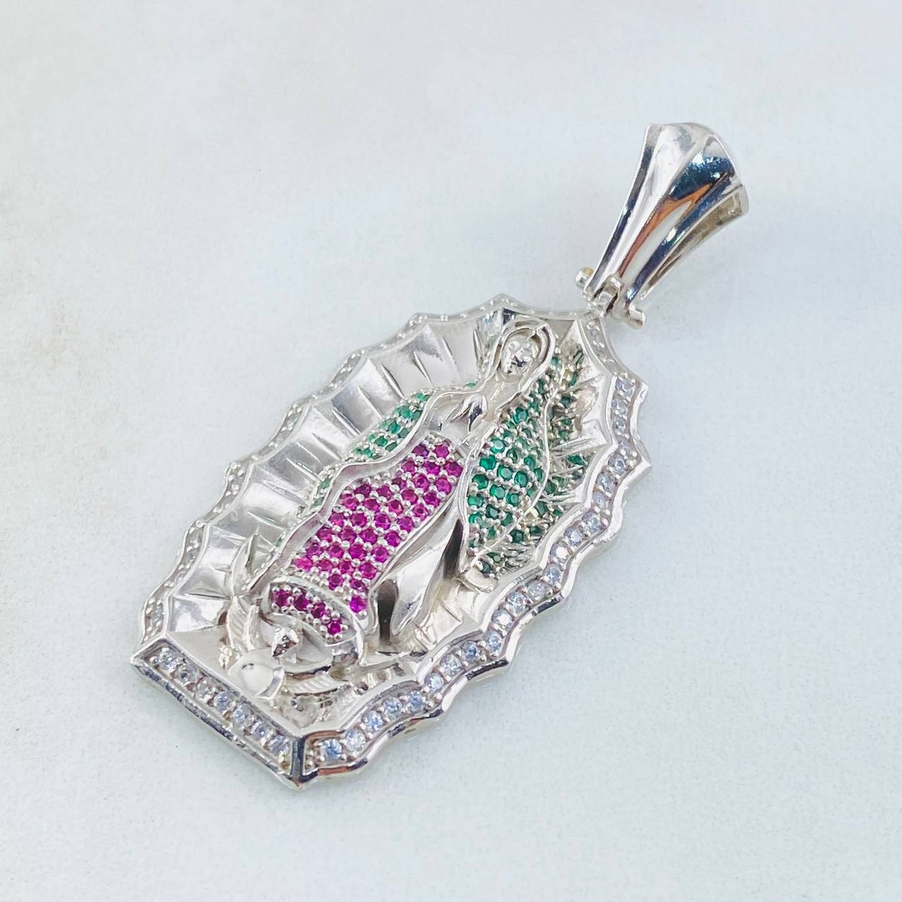 Dije Virgen Guadalupe 15.15gr / 2 in / Oro Blanco 18K