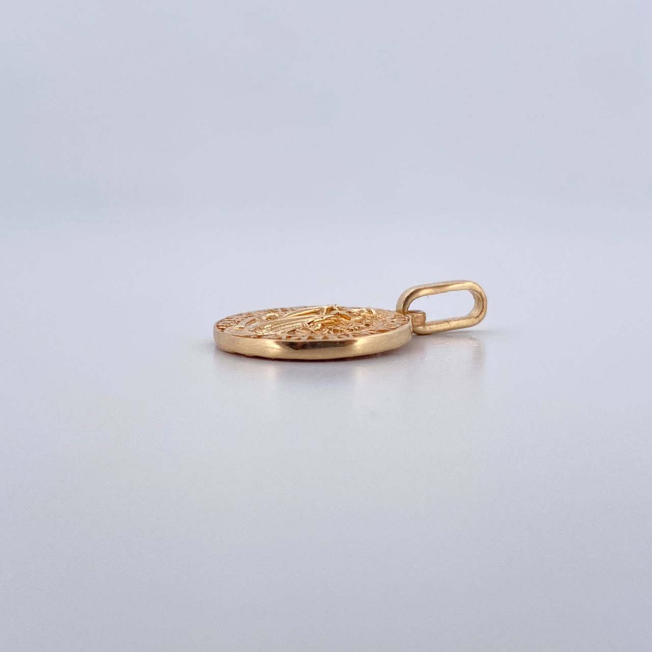 Pendant San Benito 2.8gr / 2.2cm / 18K Yellow Gold &