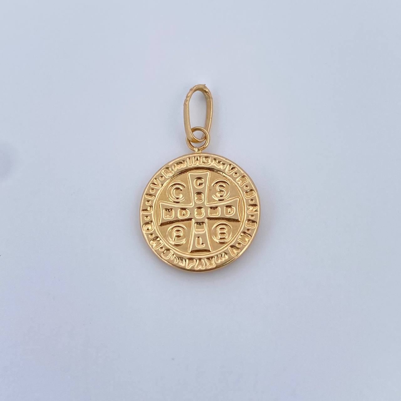 Pendant San Benito 1.1gr / 2.4cm / 18K Yellow Gold Stamped &