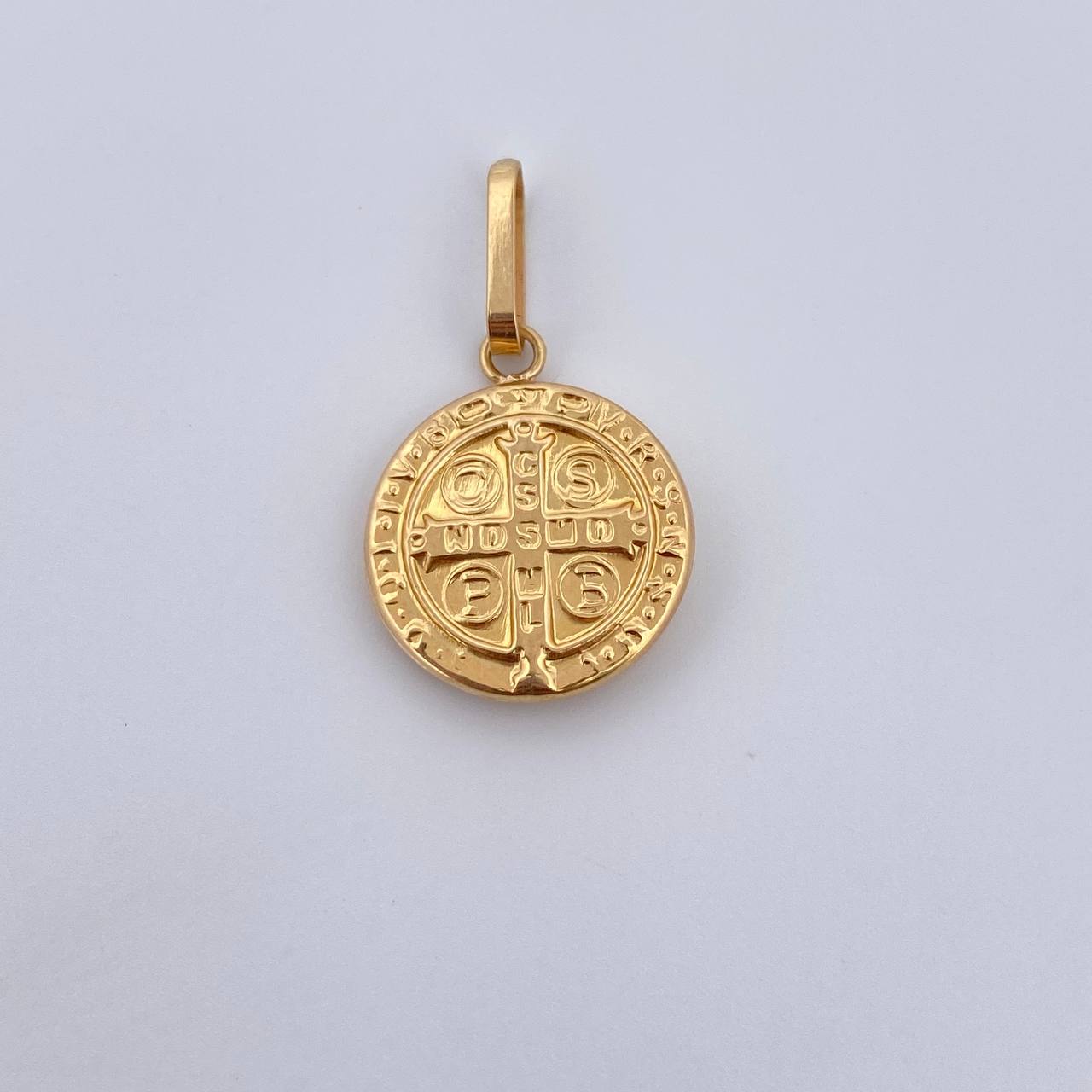 Pendant San Benito 1gr / 2.3cm / 18K Yellow Gold Stamped &