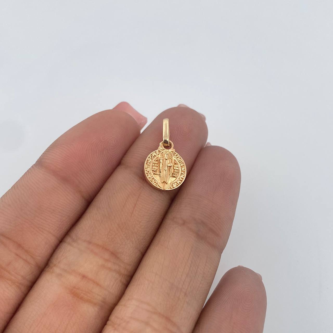 Pendant San Benito 1.2gr / 1.6cm / 18K Yellow Gold &