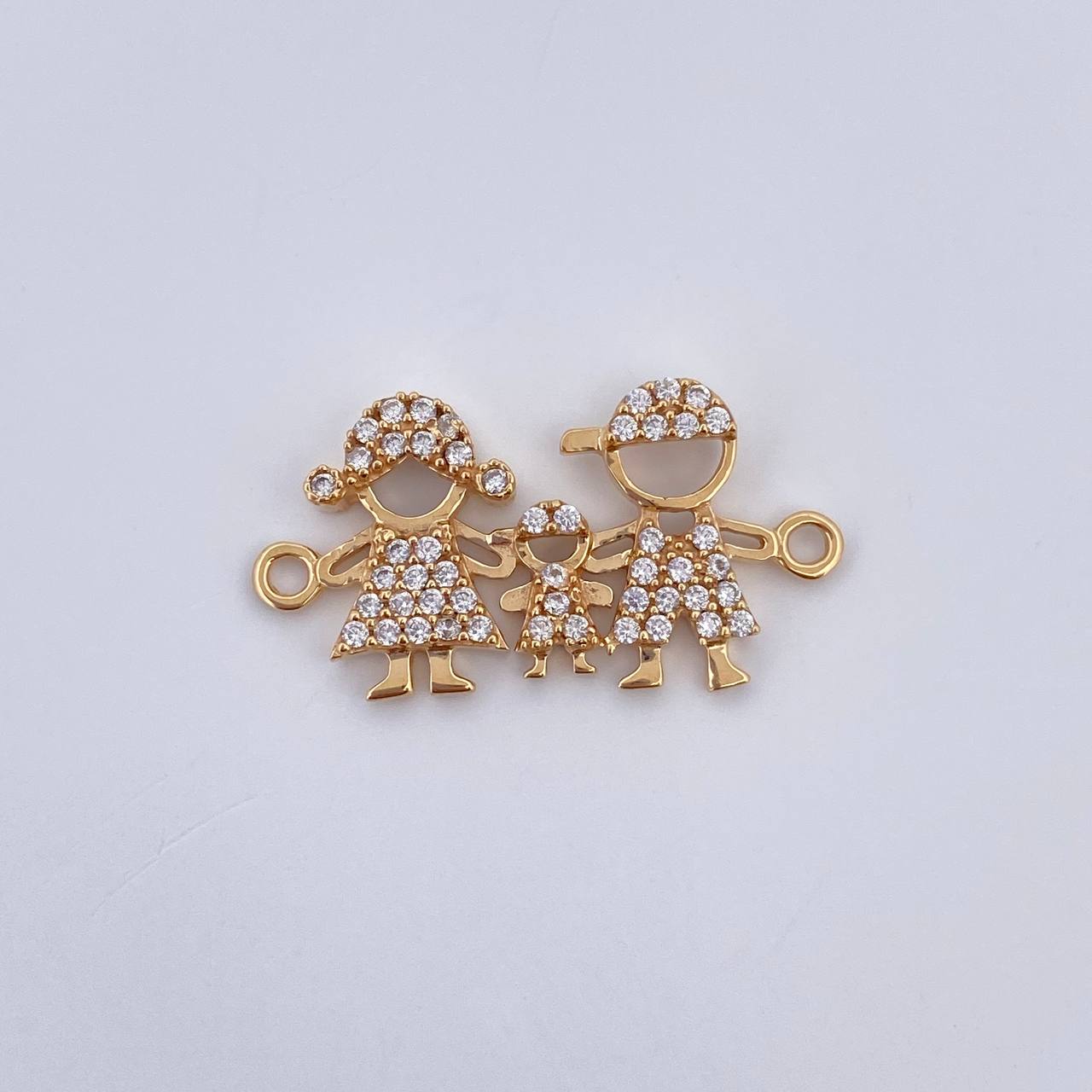 Herraje Familia 1.65gr / 2.2cm / Oro 18K &