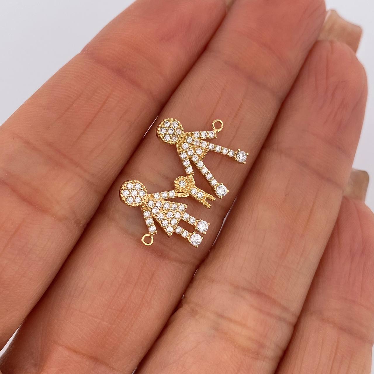 Charm Family 1.65gr / 2.3cm / 18K Gold &