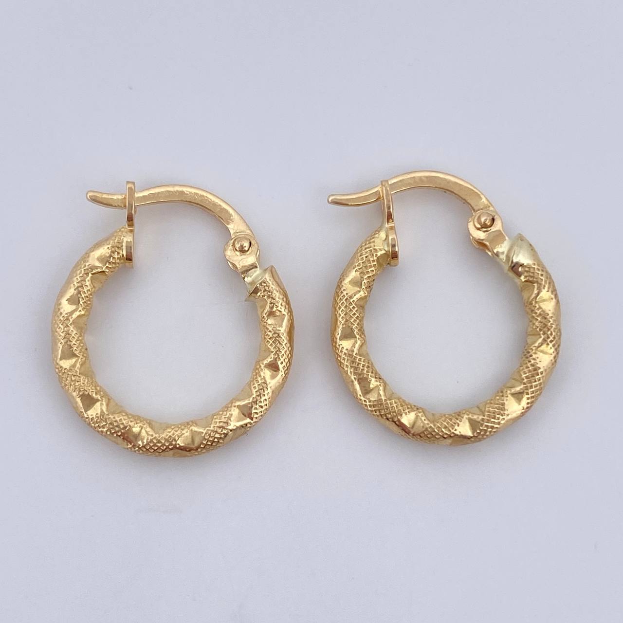 Hoop Earrings Kataleya 1.1gr / 1.6cm (0.6in) / 18K Gold &